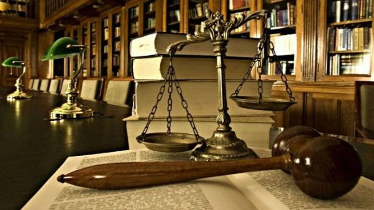 Türkiye’nin Yüzde 46,2’si Mahkemelerin Adil ve Tarafsız Olduğunu Düşünmüyor